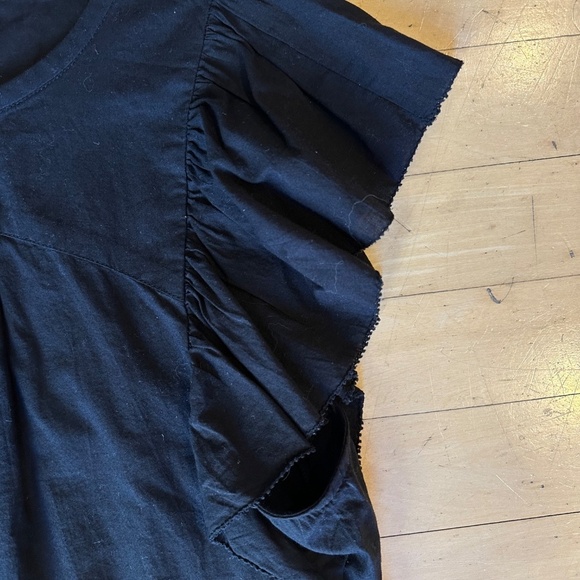 Lilla .P Black flutter sleeve top,Med CB2295 - Picture 4 of 6